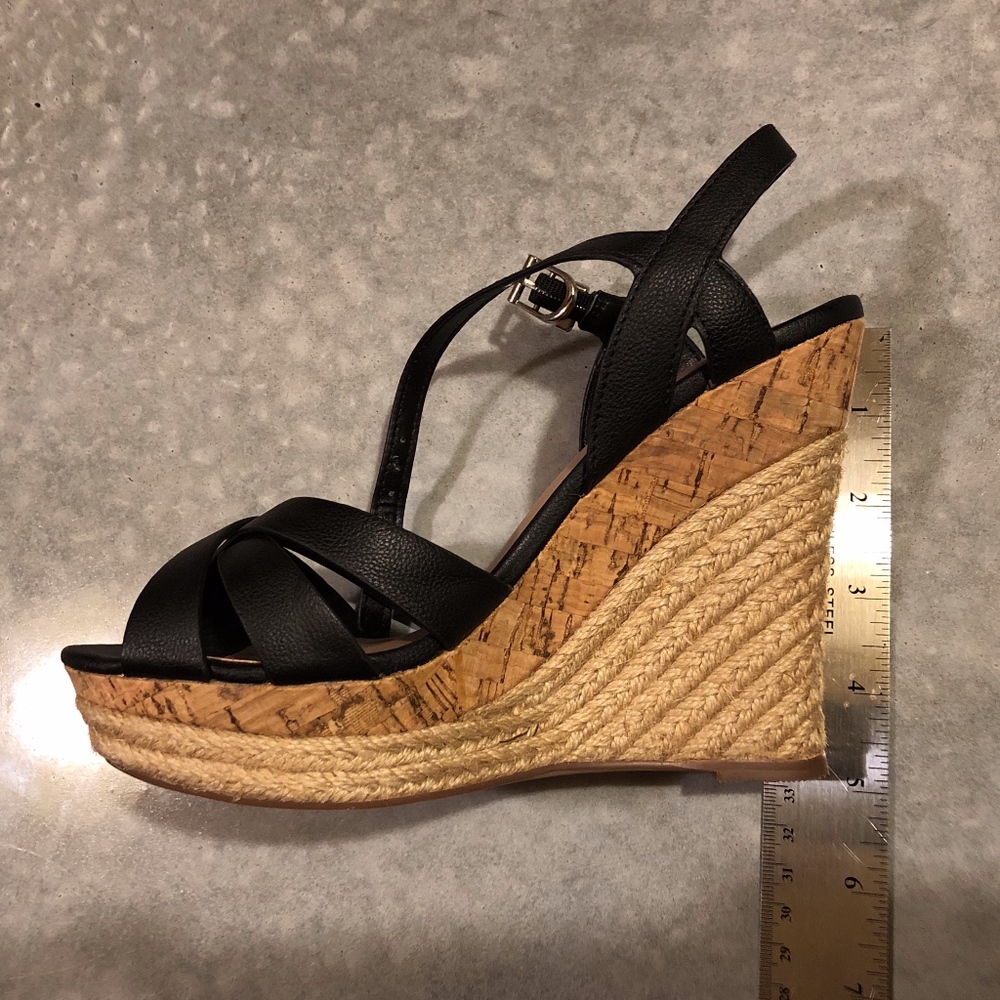 Charles by Charles David Wedge Sandals